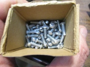 100 Rockford  #6-32 X 1/2" Slotted Steel Round Head Machine Screws - Picture 1 of 4