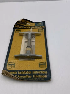 CALDER GARAGE DOOR HARDWARE LOCK HANDLE PART NO. DH-24 - Picture 1 of 4