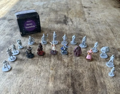 20 Miniatures Townsfolk Hero for DND Miniatures Bulk 28Mm & Dungeons and Dragons - Image 1 of 4