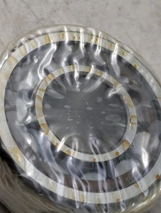 NEW IN BOX! GENUINE SKF CYLINDRICAL ROLLER BEARING NU-2204-ECP - Picture 1 of 2