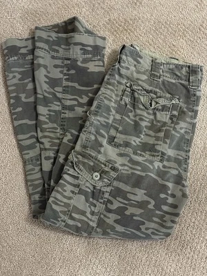 Vintage Steve And Barrys Camo Cargo Pants Mens 33 x 32 Green Woodland Baggy Y2K - Image 1 of 4