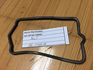 Rubber Seal 11421M Yamaha Mariner 6hp 8hp Outboard 1978 - 1986 - Picture 1 of 4