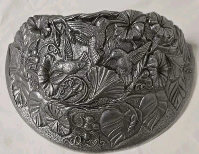 Colgador de flores colibríes de metal de bolsillo jardinera de pared vintage de los años 90  Foto 1 de 4