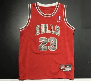 Vtg Michael Jordan #23 Chicago Bulls Nike Sewn NBA Basketball Jersey Youth M - Picture 1 of 7