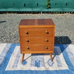Vintage 1950s 3 Drawer Chest Mid Century Oak Veneer Brass Knobs Bedside Cabinet - Picture 1 of 7