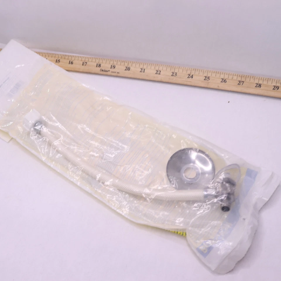 Kit de línea de suministro de agua de inodoro BrassCraft 1/2 crimpado PEX Barb x 7/8 Ballcock x 12 Foto 1 de 4