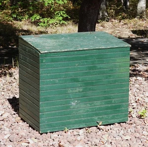 NICE! 1900's Wainscot  Green Paint Firewood Tack Tools Grain Bin Storage Box - Picture 1 of 17