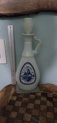 1963 DELFT BLUE JIM BEAM DECANTER BOTTLE D-334 VINTAGE WINDMILL SHIPS WHITE SAIL - Image 1 of 4