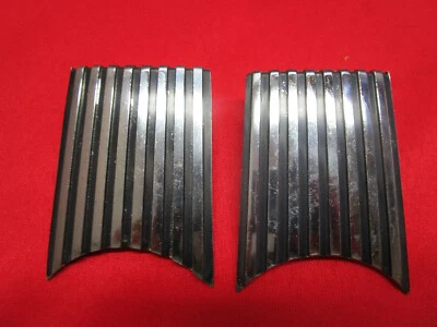 Oldsmobile 88 1951 1952 luz trasera moldura lámpara de respaldo borrar placa par Foto 1 de 3