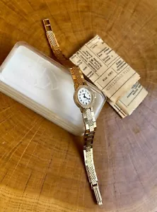 NOS! Orologio da polso donna CHAIKA scala sovietica tessitura URSS anni 90 - Foto 1 di 12