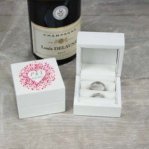 Personalisierter Liebesherz Luxus Holz Ehering Luxus Aufbewahrungsbox - Bild 1 von 5