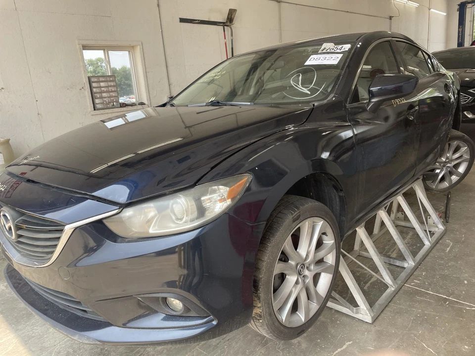Conjunto de bomba y motor ABS usado se adapta a: conjunto Mazda 6 2015 sin sistema de prechoque Foto 1 de 4