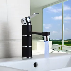 Rubinetto miscelatore lavabo bagno led nero singolo foro e maniglia montaggio a ponte - Foto 1 di 8