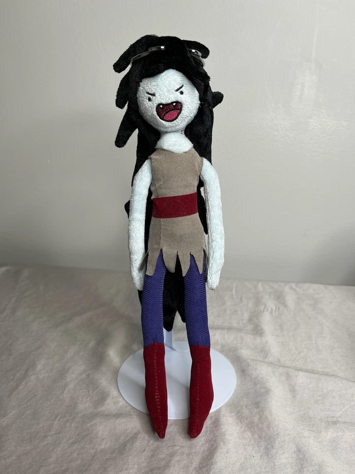 Peluche cómic Marceline Hora de Aventuras Jazwares Scream Queens solamente Foto 1 de 4