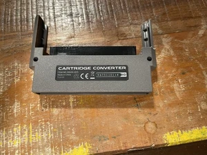 Adaptador convertidor de consola Nintendo Entertainment System NES Game to Famicom, EE. UU. - Imagen 1 de 3
