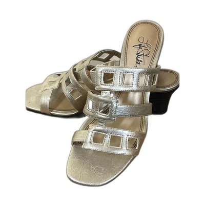 Life Stride 金色金属跟凉鞋绑带方头派对鞋 — 第 1/4 张图片