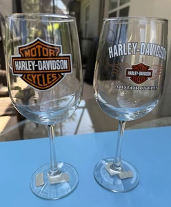 Harley Davidson Vintage Bar & Shield Logo Bicchiere da Vino 16 oz Set di 2 Bicchieri NUOVI - Foto 1 di 9