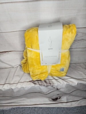 Nuevo tiro completo/queen Joie hogar decorativo Nordstrom 86 x 86 en amarillo claro Foto 1 de 4