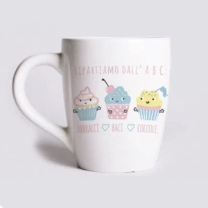 TAZZA Mug Ceramica Frase - Ripartiamo dall' ABC abbracci baci coccole 9 - Picture 1 of 1