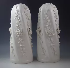VINTAGE ITALY CERAMIC BLANC DE CHINE SET OF 2 LAMPS-LAMP BASES RAISED DESIGN #2 - Picture 1 of 10