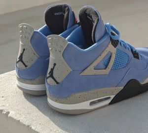 Jordan 4 ретро университетские синие 