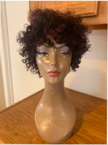Parrucca Sassy Corta Capelli Umani - Foto 1 di 9