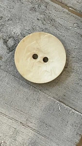 BUTTONS  FASHION--2 HOLE--40mm - Cream - 6 PIECES Sewing , Crafting - Picture 1 of 1