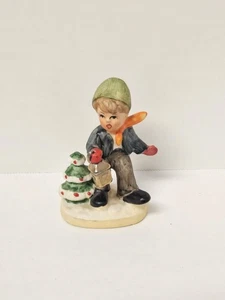 Estatuilla vintage de Navidad Napcoware niño con linterna Japón XS8366 - Imagen 1 de 5