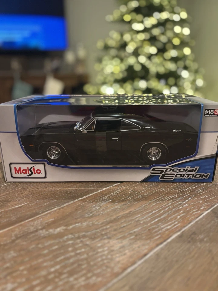 Maisto 1969 Dodge Charger R/T | черный 1:18 | Бесплатная доставка!! - Изображение 1 из 1