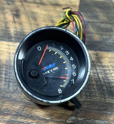 Tacómetro vintage RAC años 60 70 2,5" 8000 rpm 12 voltios Chevy Ford Hot Rod Foto 1 de 3