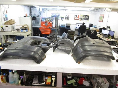 Крышка бензобака передние задние крылья 06 Suzuki Eiger LTA 400 F Auto 4x4 2006-2007 - Изображение 1 из 4