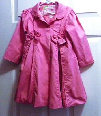Impermeable forrado Polly Flinders 4T rosa lazos y pliegues ligeramente usado ¡En muy buen estado! Foto 1 de 4