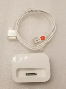 NEW Authentic Apple iPod Classic Gen 3-7 Dock & 30pin USB Cable 561-0222 M9602GA - Picture 1 of 6