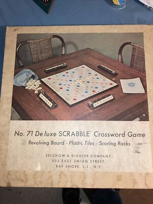 VINTAGE SCRABBLE DELUXE EDITION #71 - REVOLVING BOARD, RACKS, PEGS, TILES.. - Image 1 of 4