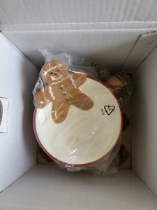 Scentsy Gingerbread Man Mini Wax Warmer Hoilday Christmas Plug-in New - Picture 1 of 3