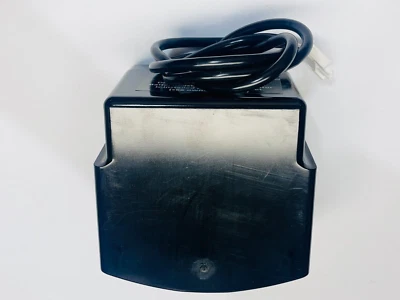 Genie гараж открыватель аккумулятор резервный включает в себя корпус и новый аккумулятор 12V - Изображение 1 из 4