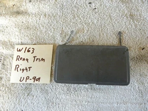 1998-01 Mercedes Benz ML ML320 ML430 ML500 W163 Right Rear Gray Tow Hook Cover - Foto 1 di 7