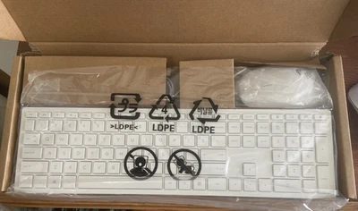 HP  Key Board and mouse, wired, white. NIB - Image 1 of 3