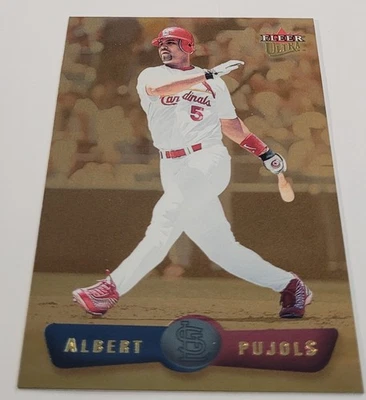 Medallón Ultra Oro 2002 #56 Albert Pujols Cardenales de San Luis segundo año  Foto 1 de 2
