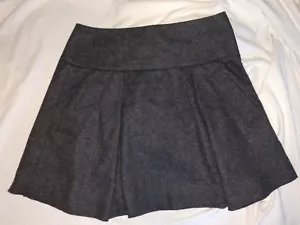 Vince Wool Skirt, Short / mini size 4, gray - Picture 1 of 4