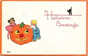 Hallowe'en Greetings Embossed Children with Jack-O-Lantern Cat Linen Postcard - Picture 1 of 2