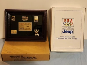 Juego de prendedores conmemorativos Jeep publicidad equipo olímpico de Estados Unidos 1988 en caja - Imagen 1 de 5