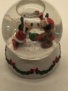 Hallmark Disney Mistletoe Time Topolino e Minnie Natale Mini Globo di Neve - Foto 1 di 6