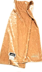 Bufanda de seda de terciopelo suave vintage Young Versace marca dorada - Imagen 1 de 8