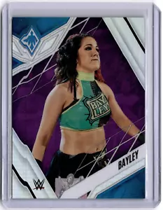 Bayley 2023 Panini Chronicles Phoenix WWE Purple #309 Smackdown #49/49 - Bild 1 von 2
