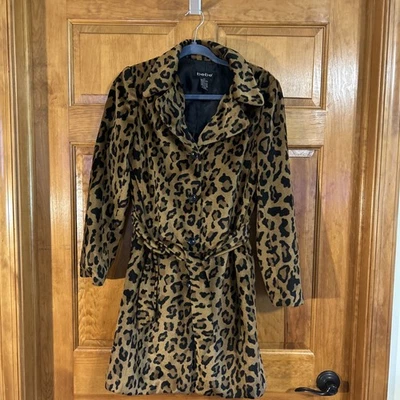 Abrigo Bebe imitación leopardo longitud media con cinturón y bolsillos a juego look nuevo talla XS - USADO EN EXCELENTE ESTADO Foto 1 de 4