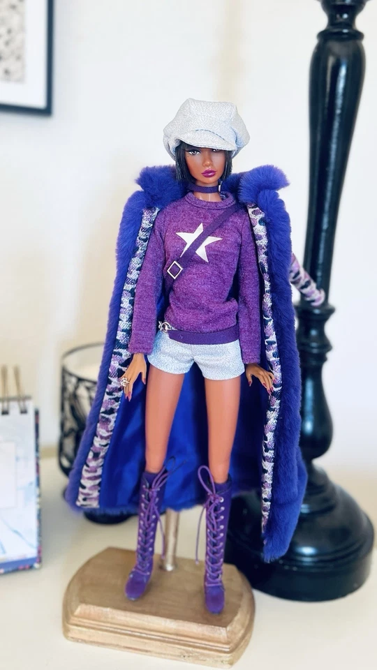 Integrity toys Ultra Violet Poppy Parker 2022 - Image 1 of 4