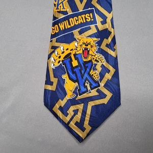 Vintage Kentucky Wildcats Necktie Mens NCAA Basketball Silk RM Sport 1995 90s - Picture 1 of 12