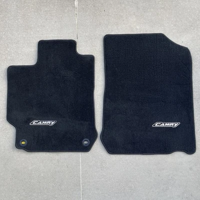 Alfombrillas delanteras negras originales Toyota Camry OEM 2011-2017 PT208-03120 Foto 1 de 4