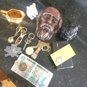 Vintage Junk Drawer Lot Boston Old Man Jewelery Coins Money Clips Gold Collector - Picture 1 of 20